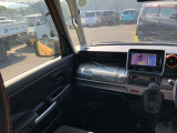 ☆内外装クリーニング☆車の隅々まで徹底的にクリーニングを行っておりますので内外装ともに綺麗な状態でご納車いたします!
