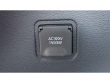 便利なAC100V電源も付いています。