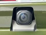 バックカメラで車庫入れラクラク♪♪