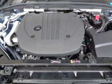 軽量の2Lインタークーラー付ターボチャージャーDOHC16バルブ水冷直列4気筒エンジン「ガソリン」+電気モーター。ボルボ・カーズで専門的な教育を受けたメカニックが、あなたのお車を整備いたします。