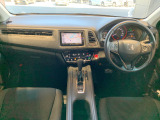 ■ 運転席まわりの装備 &rArr;