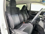 見通しのよいすっきりとした視界で、誰でも運転しやすいです。運転のしやすさは疲れにくさにも繋がりますよ♪