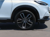 【ホンダ純正アルミホイール付き】タイヤサイズは『225/50R18』です。