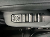 パワーウィンドウ付き☆運転席で全部の窓を開閉することが可能!!