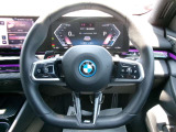 数ある認定中古車の中から群馬BMWプレミアムセレクション館林をご覧いただきまして誠にありがとうございます。ベテランスタッフがお客様のご質問に丁寧にご回答させていただきますので宜しくお願いします。