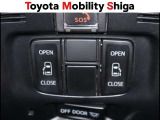 乗り降り便利な両側電動スライドドア装着車です。