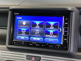 ナビ機能だけでなく、ミュージックサーバー、Bluetooth、フルセグテレビ、DVDとCD再生など、オーディオ機能がついています。