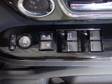 全てのドアガラスを運転席での操作が可能!窓を開けて走るドライブも気持ちがいいですよね!!♪