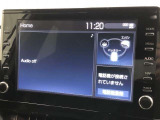 ディスプレイオーディオ装着車。ディスプレイとスマホを連携で、様々なアプリを使用できます。マップのアプリを繋げて、ナビゲーションとして使用できます。