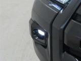 LEDフロントフォグランプを装備しております。