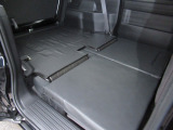 【内装】豊富なシートアレンジで大きな荷物も心配いりません。