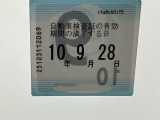 次回の車検日になります。こちらのステッカーをご確認ください。