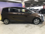 エンジンルーム、室内、クリーニング済みです。厳選したお車を屋内展示場にて展示中☆車両品質には自信がございます!ぜひ一度ご来店ください!!