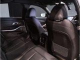 【エアバック】BMWのエアバックやその他の安全装備は、互いに補完しあう事で徹底した安全性を貫きます。万一の事故の際にそれぞれ最適な保護を提供してくれます!