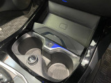 安心のBMW認定中古車は100項目の箇所を徹底的にチェック致します。機械的な箇所や電気系、コンピューターなどをご納車前に点検し、交換基準に達した部品は全て新品に修理返品した後にご納車致します。