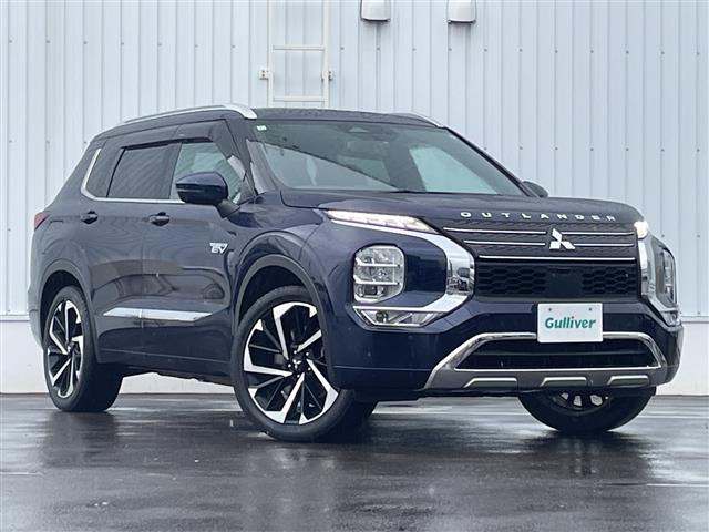 アウトランダー PHEV 2.4 P 4WD 本革シート