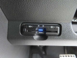 高速利用時に便利なETCを搭載しております。高速道路での利用がスムーズになります!これで長旅も楽々♪納車時にセットアップをさせていただきますので、カードを差し込むだけでご利用いただけます。