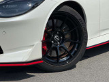 NISMO純正アルミホイールなのでボディのデザインとマッチしてかっこいいですね☆
