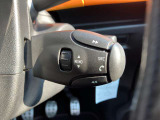 ハンズフリーで電話も可能です。