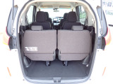 ◆定員乗車時のカーゴルームです。普段のお買い物の荷物やたくさんの収納が可能です。