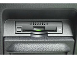 【ETC】高速道路の料金所をストレスなく通過、話題のスポットやサービスエリアに多い「スマートIC」利用時は必須のアイテムです。当店でセットアップを実施、ご納車当日からすぐにご利用いただけます
