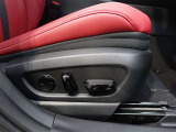 パワーシート搭載しております!微妙な調整が手軽にでき、ピッタリのポジションで運転することが可能です♪
