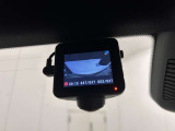 リバース連動型のバックカメラは、精度が良く、バックや縦列駐車もストレスなく止められます。カメラの性能も日々進化しており画質には私たちも驚かされます。ぜひ実車でのご確認をお願い致します!