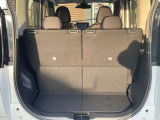 積み込みやすいラゲッジの地上高.