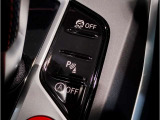 【BMWライブ・コックピット】コントロール・ディスプレイとインスツルメント・ディスプレイから構成されるディスプレイ・ネットワークにすべての情報がより分かりやすく表示されます。