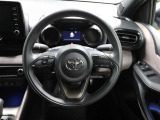 各操作スイッチなどもハンドルから手を放すことなく操作可能で安全運転に支援いたします!