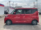 「ニッサン インテリジェント モビリティ」それは、日産が目指すクルマ社会の未来の姿。この日産の技術で、クルマと人々の体験をよりワクワクするものにしていきます。