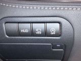 HUD(ヘッドアップディスプレイ)スイッチとカメラスイッチとStop&Startキャンセルスイッチです