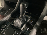 全てのトランスミッションのメリットを兼ね備えた理想的なAT、それがSKYACTIV-DRIVE(スカイアクティブドライブ)。「滑らかな変速」「ダイレクト感のあるシフトフィール」そして「低燃費」が特長です!