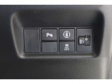 ホンダセンシング搭載!誤発進抑制機能・路外逸脱抑制機能・歩行者事故低減ステアリング・車線維持支援システム・先進車発進お知らせ機能など多彩な先進安全機能でより安全で快適なドライブを支援します。