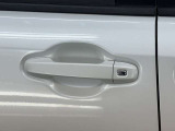併設の整備工場は、車検の速太郎を導入しております。国産車、輸入車の整備はお任せください。