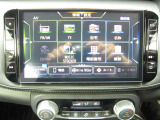 日産純正ナビゲーションは、ルート案内に加え、音楽録音や停止中DVD再生にも対応。エンターテインメントを楽しめます。