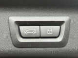 納車前点検にて360&deg;チェックを実施いたします。MINI専門メカニックが確認をして、交換基準に達している部品があれば純正部品に交換をし、メカニックによる試運転を経て、お客様のもとへお届けします。