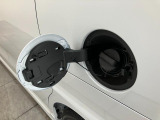 延長保証につきましてはお求めいただく車両によって保証料が異なりますので、当店スタッフまでお気軽にお問い合わせくださいませ。