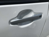 【両側電動スライドドア】便利な両側電動スライドドアです。インテリジェントキーや運転席のスイッチでドアの開閉が出来るので、とても便利な装備です♪