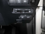 ETC車載器が搭載されているので、高速道路の乗り降りもノンストップで通過できます♪