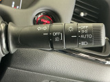 【オートライト(AUTO)】外の明るさをシステムが感知して、自動でヘッドライトが点灯します!ヘッドライトをつけ忘れを防ぐ便利機能です