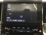 メモリーナビを装備。タッチパネル式で使いやすく、お出かけもラクラクです。