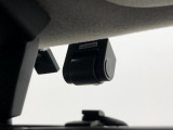ニュースで流れる【事故の瞬間】【あおり運転】の映像は、ドライブレコーダーが録画しているからです。もしもの時の証拠映像を保存できます。