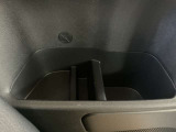 後席用ドリンクホルダーです