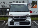 R8年式 N-BOXカスタム入庫しました。色はプラチナホワイトパールです☆