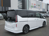 セレナ 1.4 e-POWER ハイウェイスターV ステップタイプ 