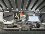 万が一のパンク時には応急用パンク修理キット装備、スペアタイヤはありません。