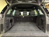 【トランク】トノカバーをつけても長い荷物を積むことができます。