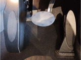 自宅にいながら車両の御確認ができます。お客様へ車両の詳細画像をお届け出来ます。お気軽にお申し付け下さいませ。