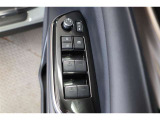 スイッチ類もきれいに。車内もボディも隅々までクリーニング。